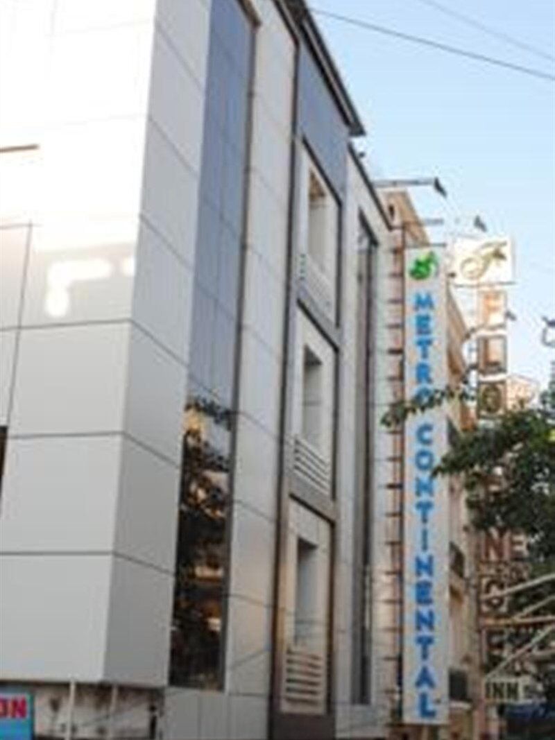 Hotel Metro Continental Delhi  Exterior photo